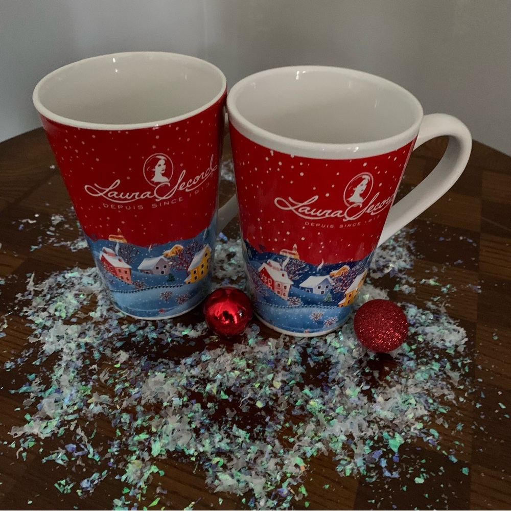 Set of Two Tall Laura Secord Mugs